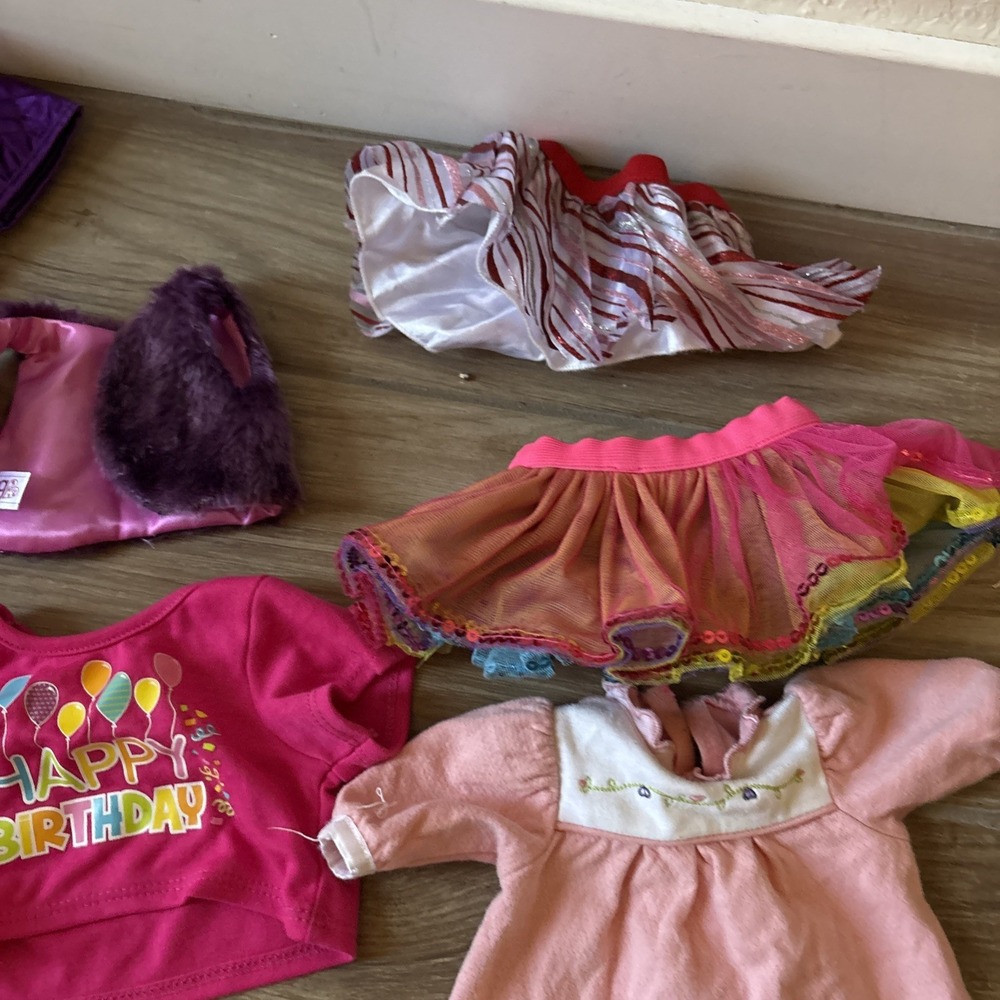 LOT OF 12 ASSORTED DOLL CLOTHES‎ & Accessories Build A Bear, Og Dolls - Picture 6 of 6